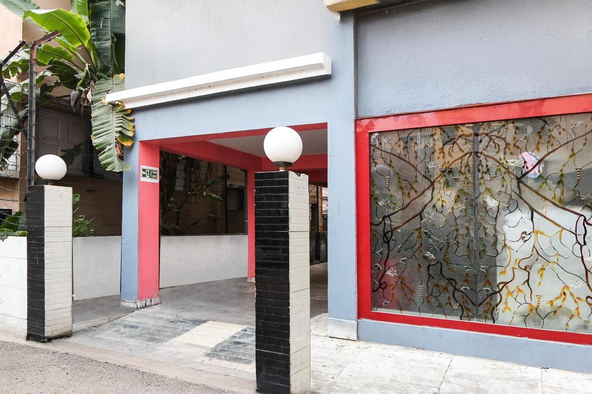 Hotel O Survey Park Jadabpur Exterior photo